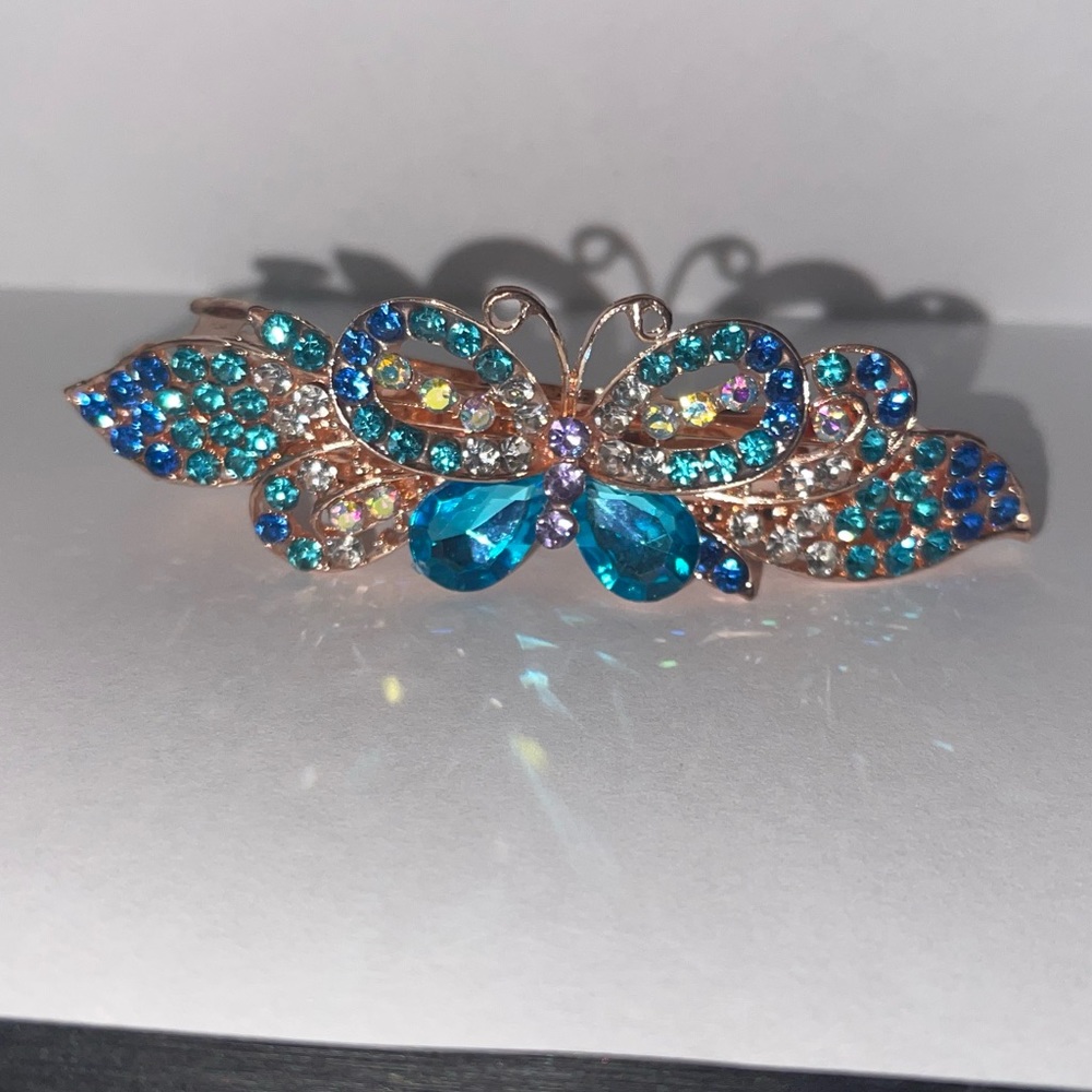 Gold toned blue gem encrusted butterfly  large hair clip NEW GIFTABLE